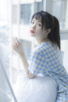 《交换:完美的邻居》2020在线观看